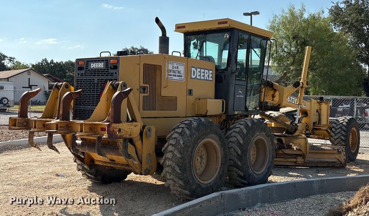 MOTOCONFORMADORA JOHN DEERE 672CH 2003