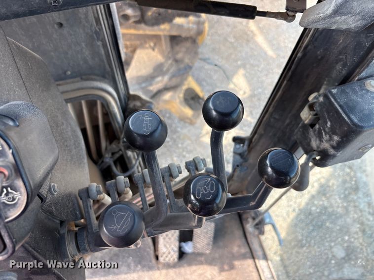 image for item EA7474 2003 John Deere 672CH motor grader