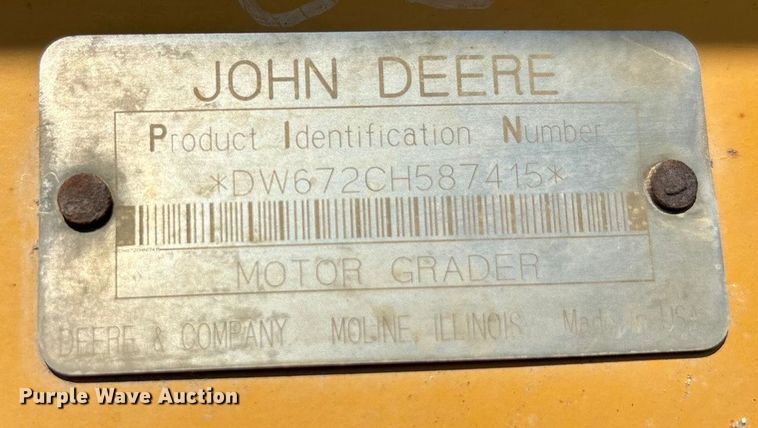 image for item EA7474 2003 John Deere 672CH motor grader