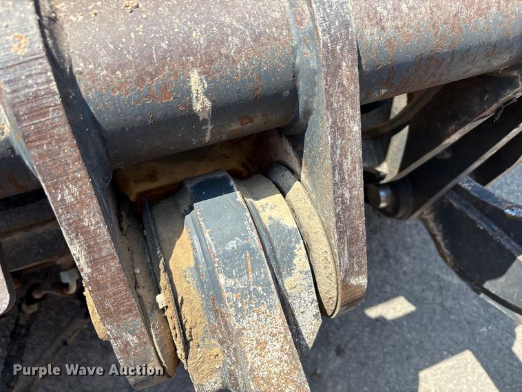 image for item EA7475 2013 John Deere 524K wheel loader