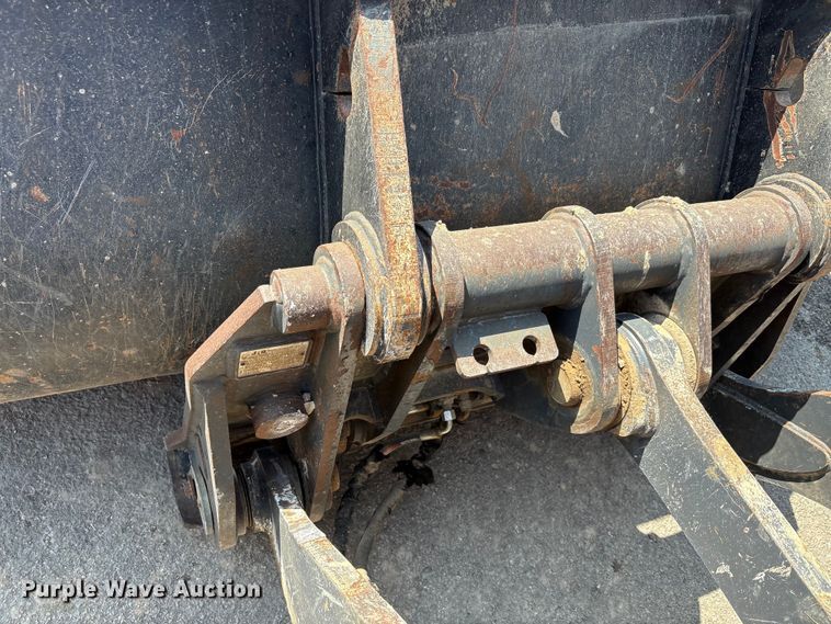 image for item EA7475 2013 John Deere 524K wheel loader