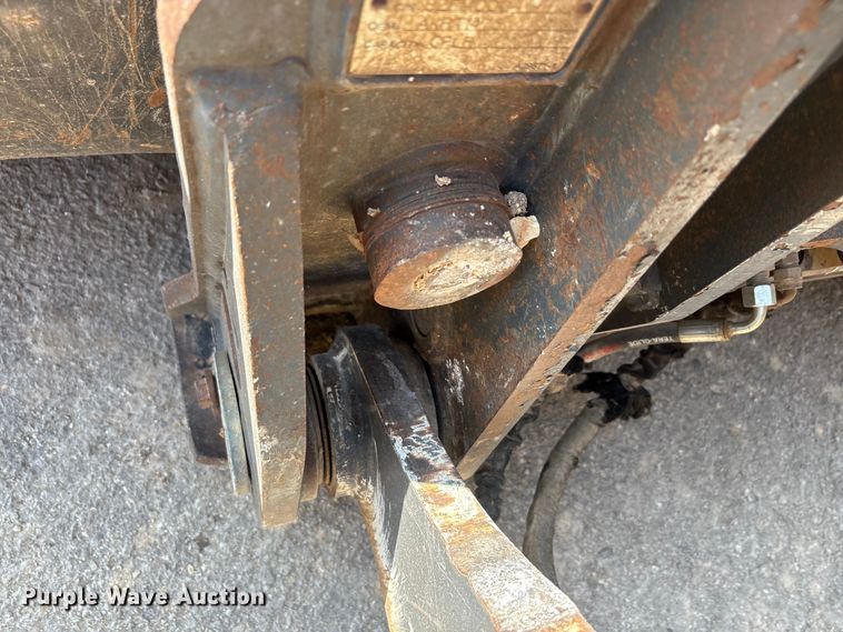 image for item EA7475 2013 John Deere 524K wheel loader