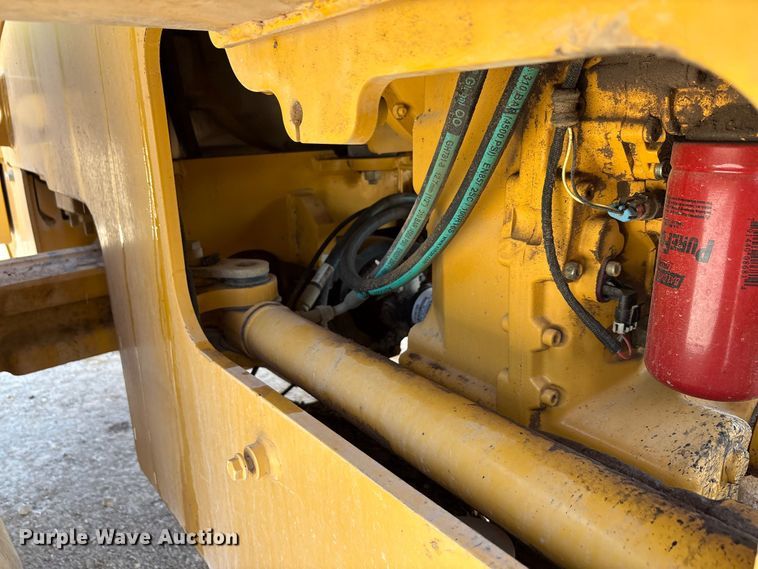 image for item EA7475 2013 John Deere 524K wheel loader