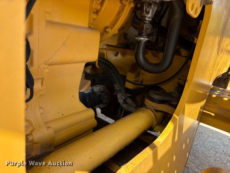 image for item EA7475 2013 John Deere 524K wheel loader