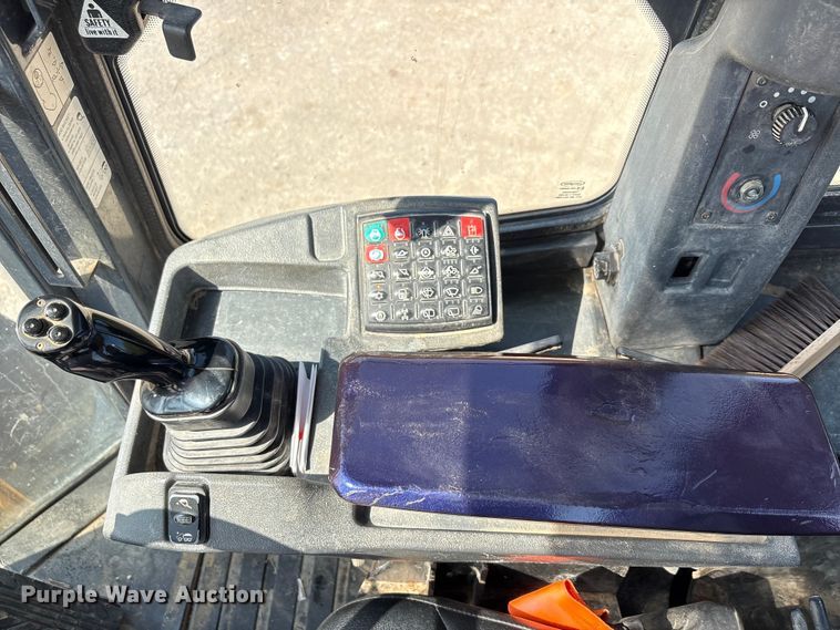 image for item EA7475 2013 John Deere 524K wheel loader