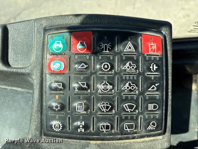 image for item EA7475 2013 John Deere 524K wheel loader