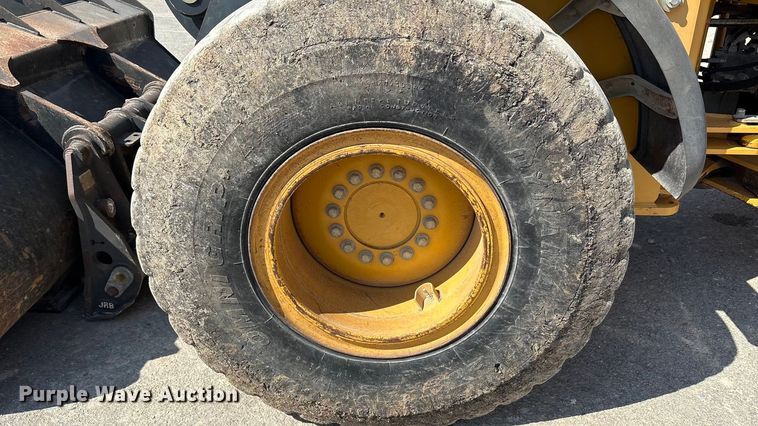 image for item EA7475 2013 John Deere 524K wheel loader