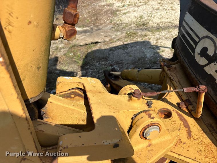 image for item EA7477 1997 Case 580L backhoe