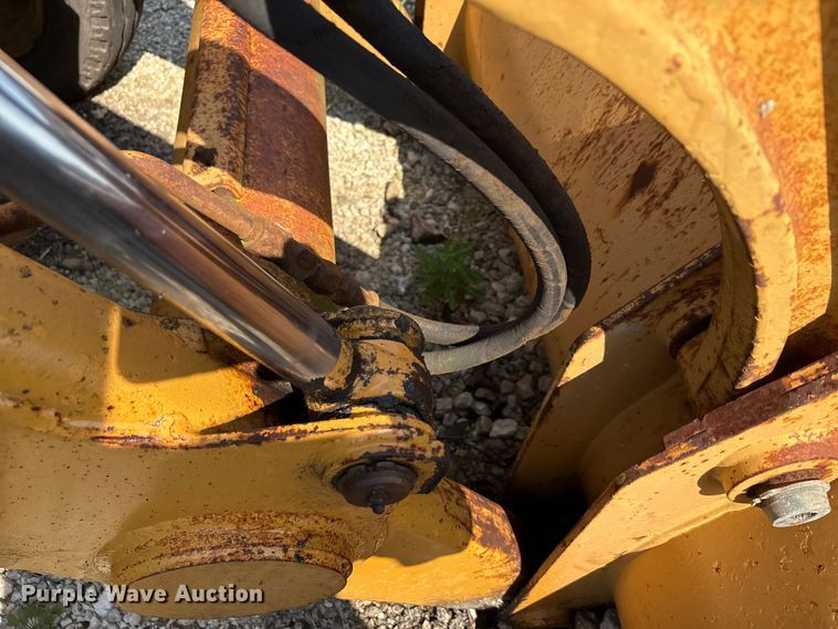 image for item EA7477 1997 Case 580L backhoe