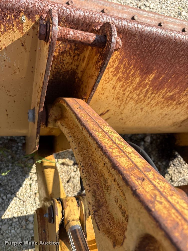 image for item EA7477 1997 Case 580L backhoe