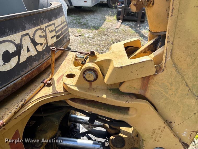 image for item EA7477 1997 Case 580L backhoe
