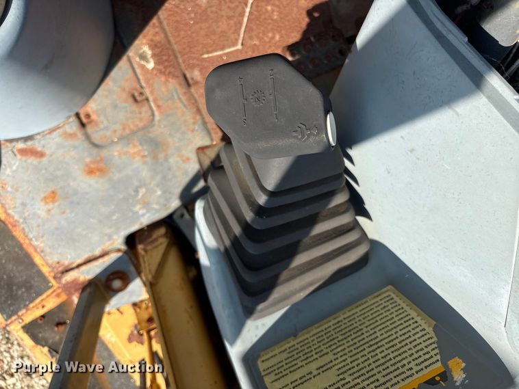 image for item EA7477 1997 Case 580L backhoe