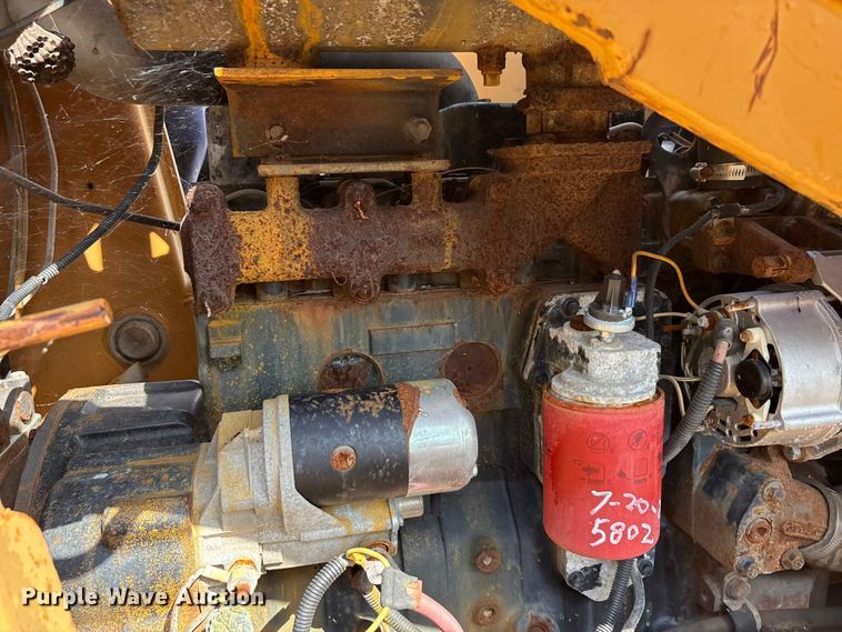 image for item EA7477 1997 Case 580L backhoe