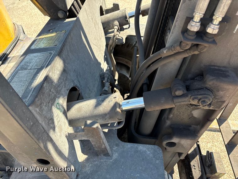 image for item EA7486 Daewoo G25E-3 forklift