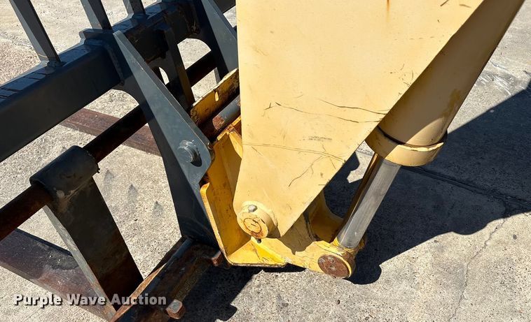 image for item EA7487 Gehl DL944H telehandler