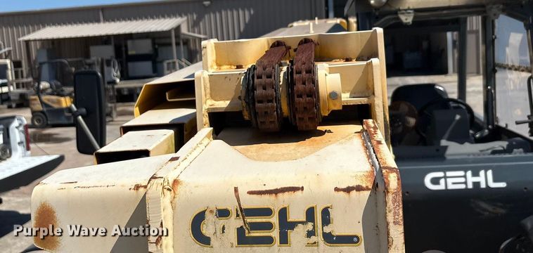 image for item EA7487 Gehl DL944H telehandler