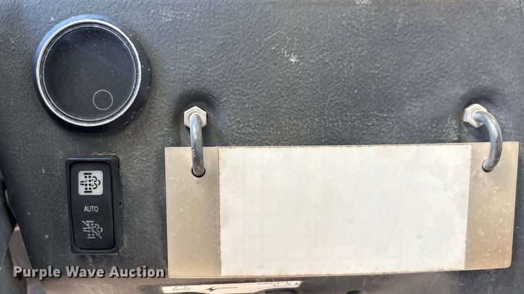 image for item EA7487 Gehl DL944H telehandler