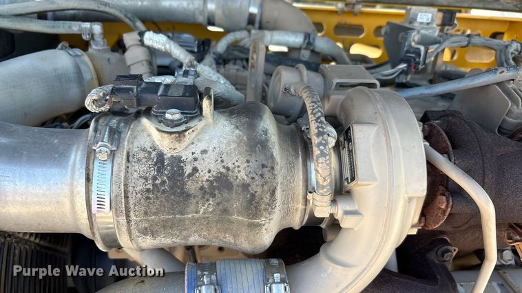 image for item EA7487 Gehl DL944H telehandler