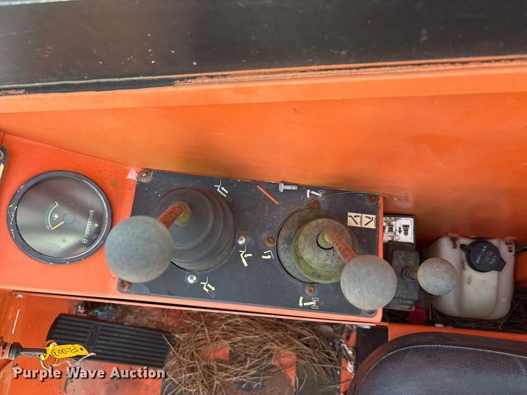 image for item EA7488 2008 JLG Skytrak 8042 telehandler