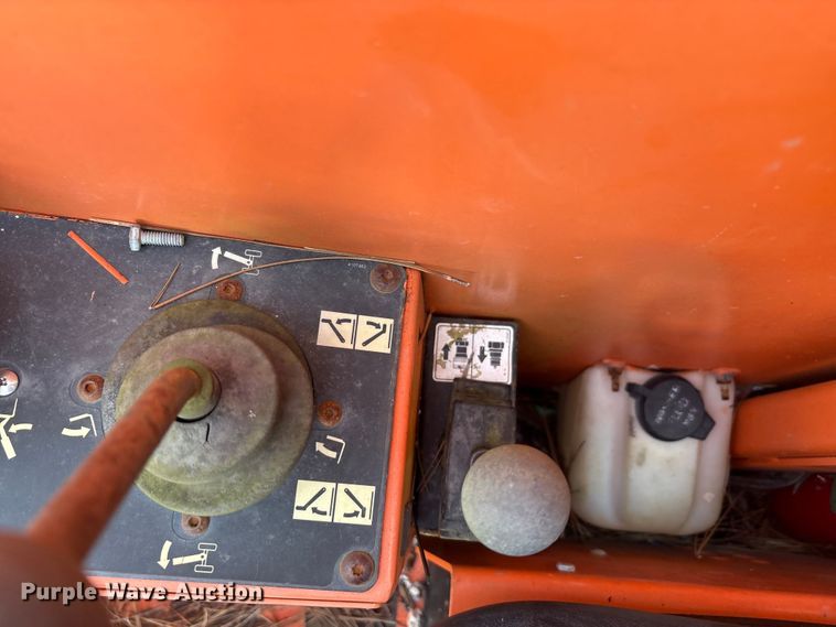 image for item EA7488 2008 JLG Skytrak 8042 telehandler