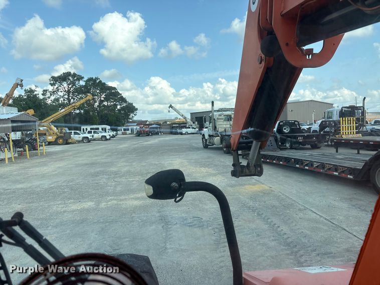 image for item EA7488 2008 JLG Skytrak 8042 telehandler