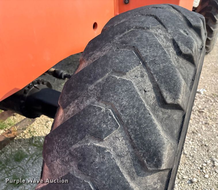 image for item EA7488 2008 JLG Skytrak 8042 telehandler