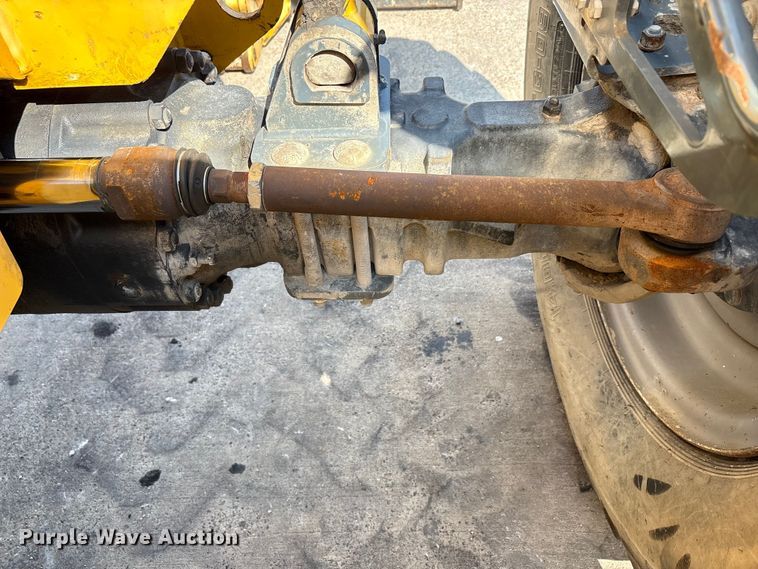 image for item EA7489 2007 Gehl DL944 telehandler