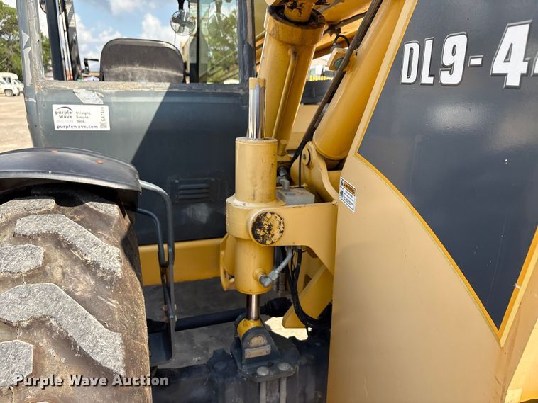 image for item EA7489 2007 Gehl DL944 telehandler