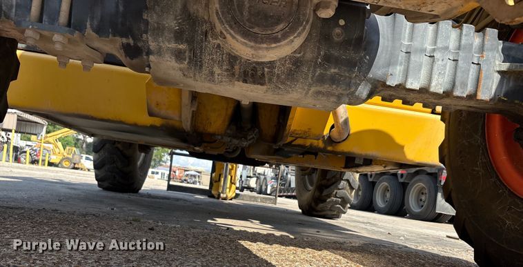 image for item EA7489 2007 Gehl DL944 telehandler