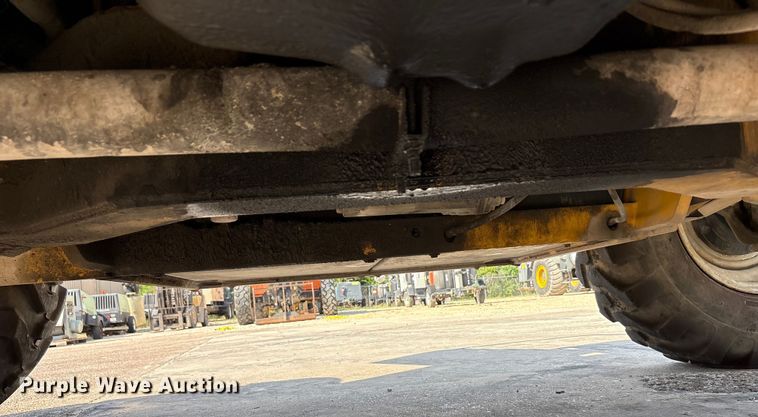 image for item EA7489 2007 Gehl DL944 telehandler