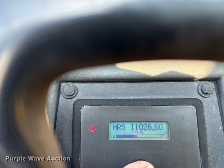 image for item EA7489 2007 Gehl DL944 telehandler