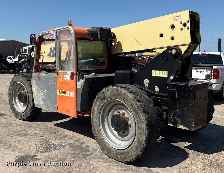 image for item EA7490 2013 JLG G9-43A telehandler