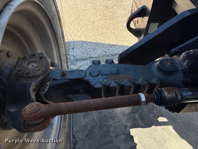 image for item EA7490 2013 JLG G9-43A telehandler