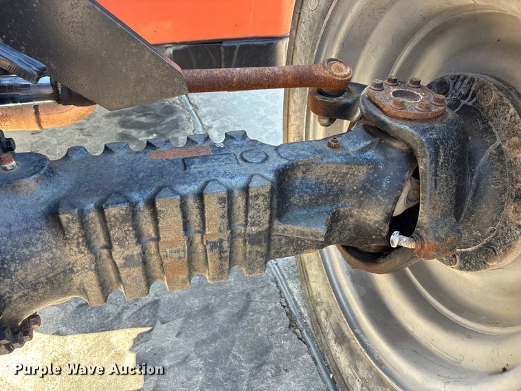 image for item EA7490 2013 JLG G9-43A telehandler