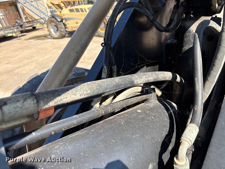 image for item EA7490 2013 JLG G9-43A telehandler