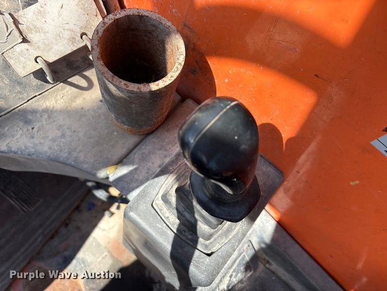 image for item EA7490 2013 JLG G9-43A telehandler