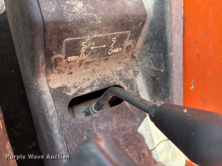 image for item EA7490 2013 JLG G9-43A telehandler