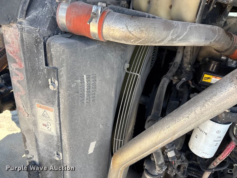 image for item EA7490 2013 JLG G9-43A telehandler