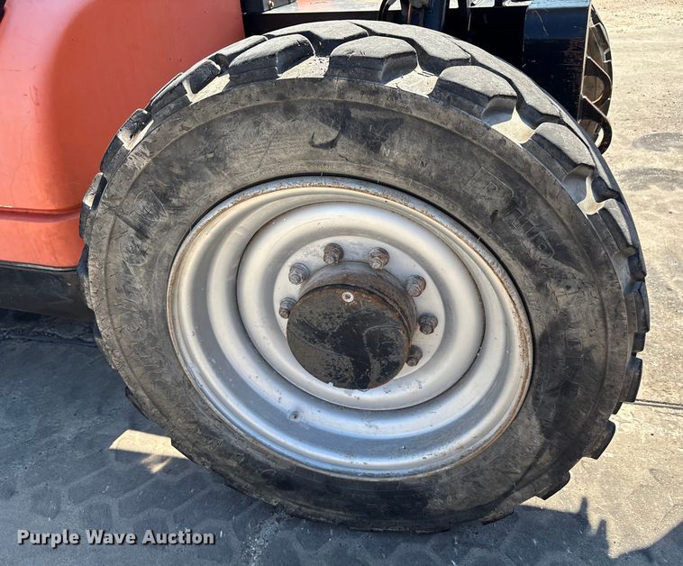 image for item EA7490 2013 JLG G9-43A telehandler