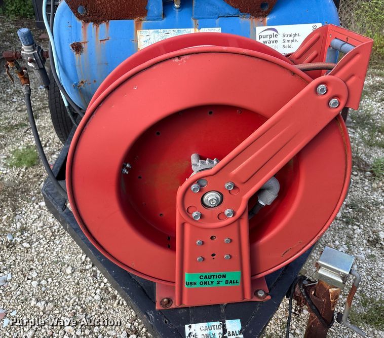 image for item EA7493 Miller Bobcat 225 NT welder