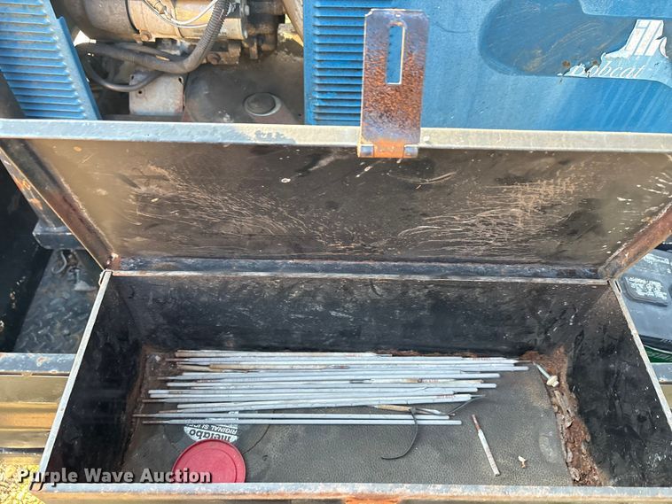 image for item EA7493 Miller Bobcat 225 NT welder