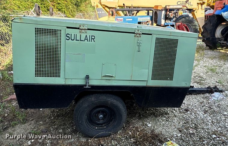 image for item EA7494 Sullair 185DPQ-JDD air compressor