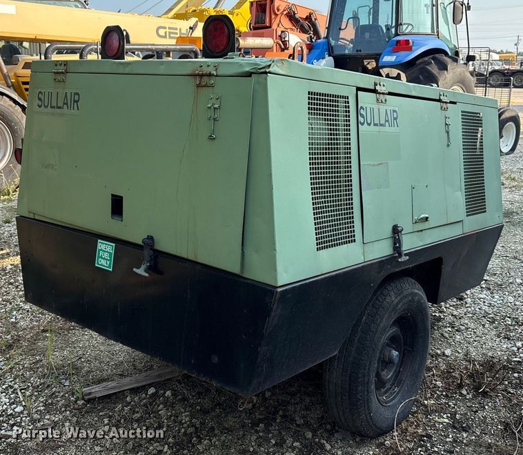 image for item EA7494 Sullair 185DPQ-JDD air compressor