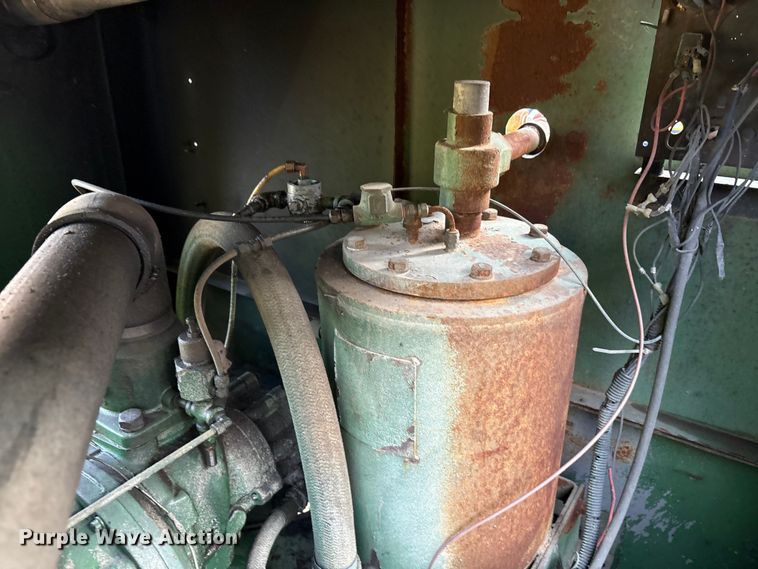 image for item EA7494 Sullair 185DPQ-JDD air compressor