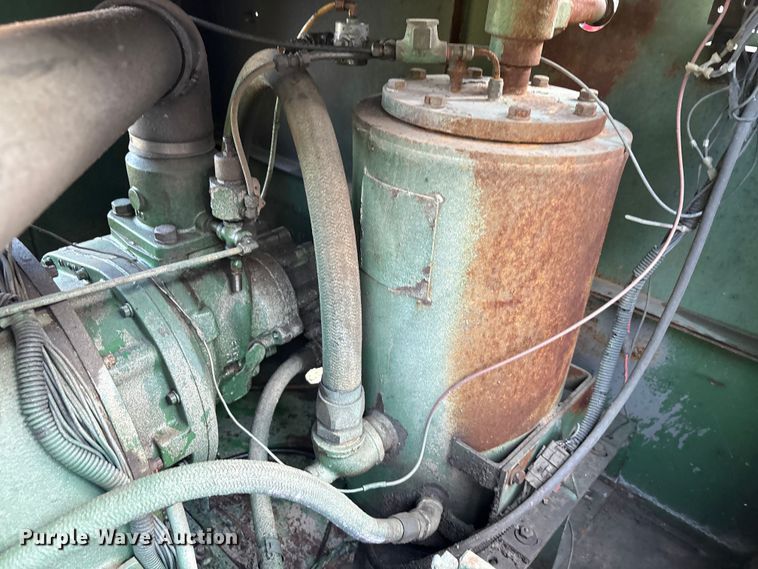 image for item EA7494 Sullair 185DPQ-JDD air compressor