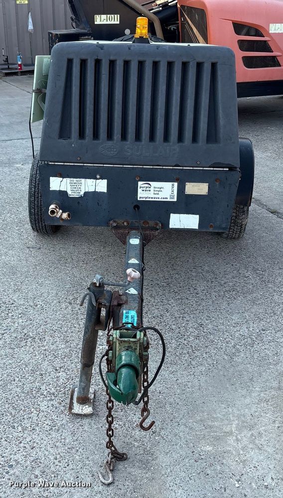 image for item EA7496 Sullair 185DPQ CA3 air compressor