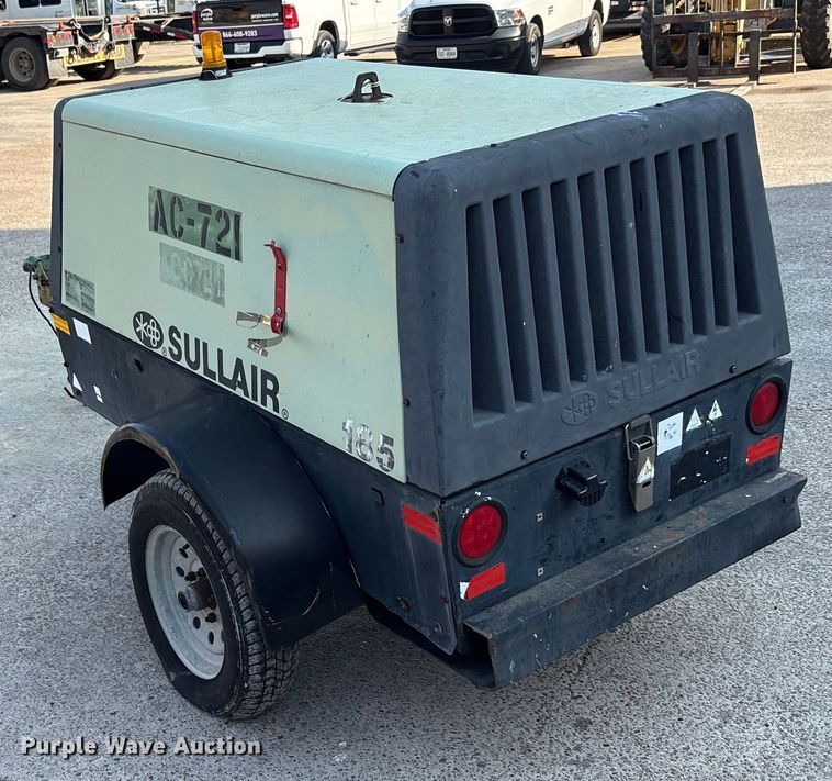 image for item EA7496 Sullair 185DPQ CA3 air compressor