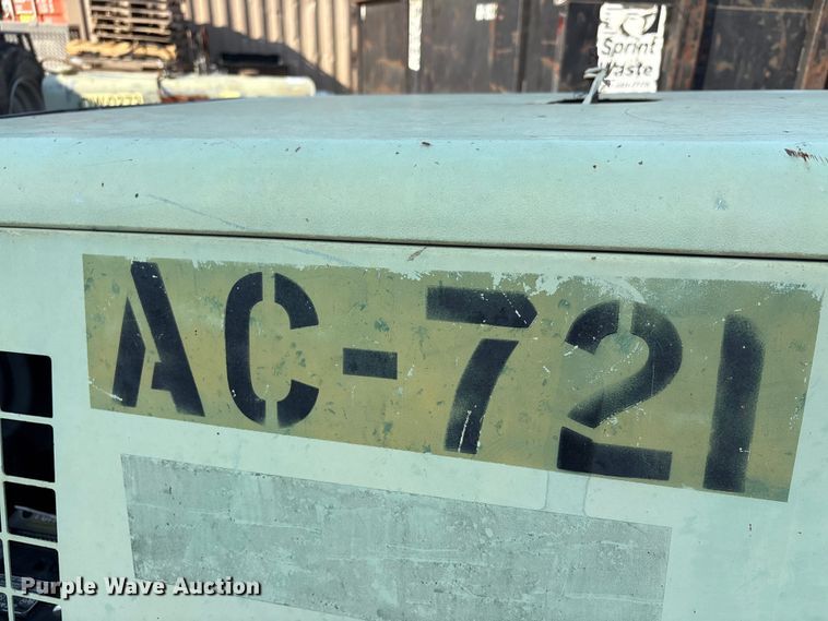 image for item EA7496 Sullair 185DPQ CA3 air compressor