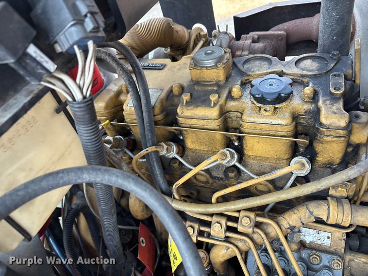 image for item EA7496 Sullair 185DPQ CA3 air compressor