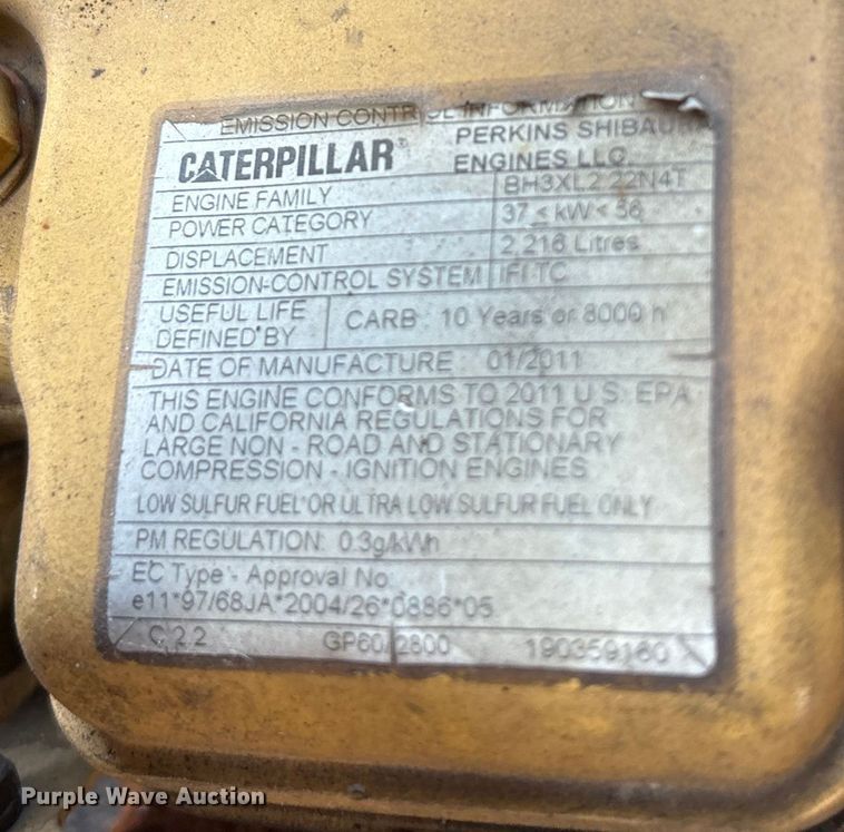 image for item EA7496 Sullair 185DPQ CA3 air compressor